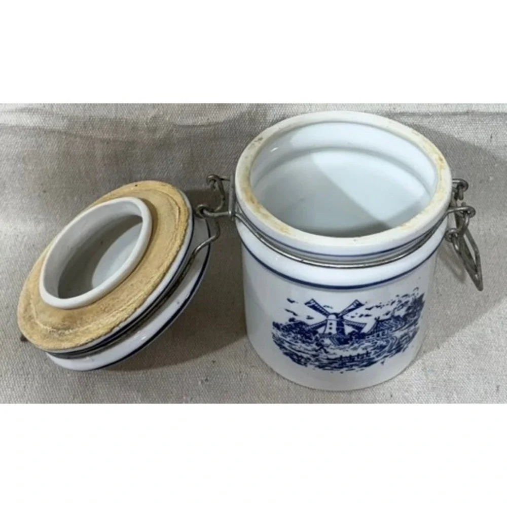 Teleflora Blue White Windmill Ceramic Canister Wire Bale Jar 5.5in Dutch Style